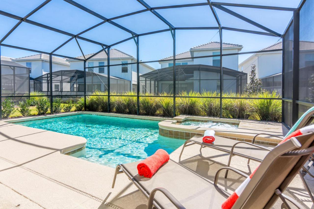 Enchanting Decor Home With Private Pool At Storey Lake Resort Sl4714 Kissimmee Buitenkant foto