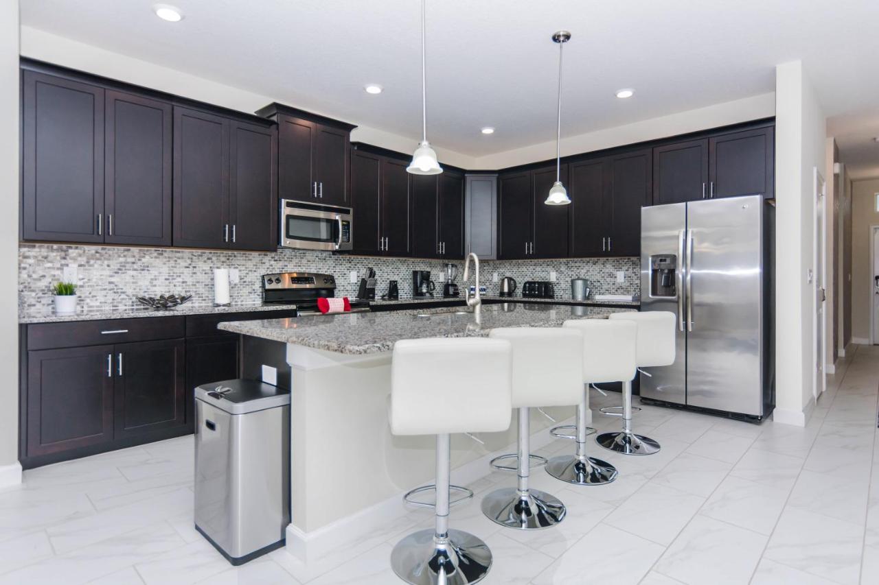 Enchanting Decor Home With Private Pool At Storey Lake Resort Sl4714 Kissimmee Buitenkant foto