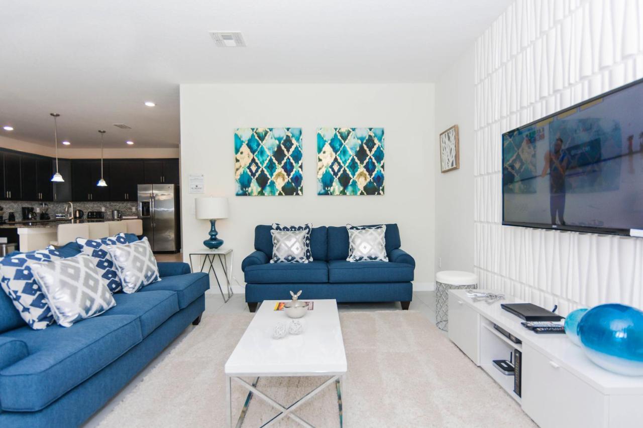 Enchanting Decor Home With Private Pool At Storey Lake Resort Sl4714 Kissimmee Buitenkant foto
