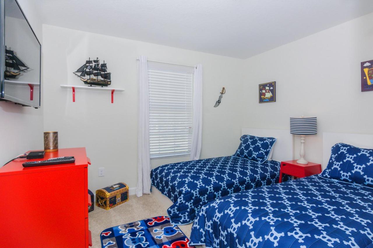 Enchanting Decor Home With Private Pool At Storey Lake Resort Sl4714 Kissimmee Buitenkant foto