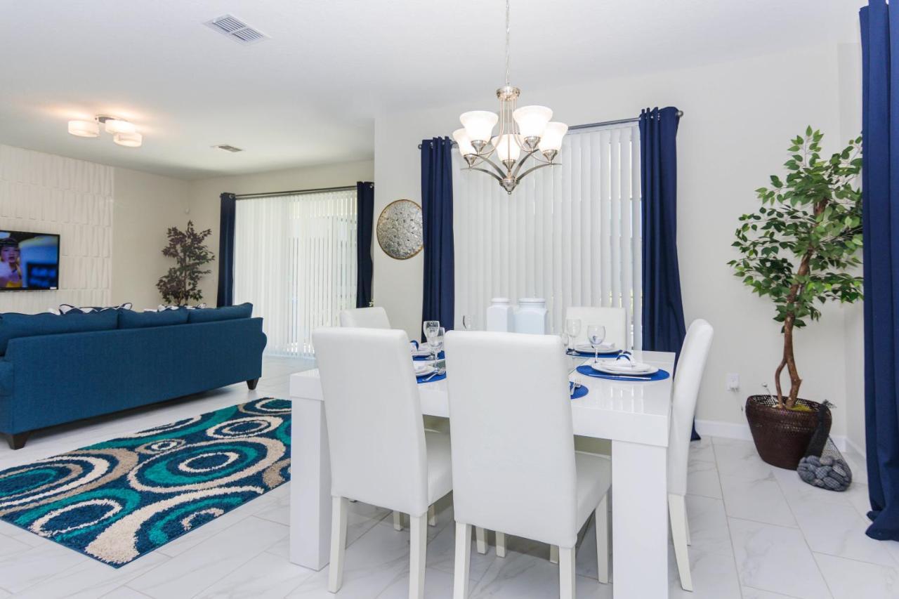 Enchanting Decor Home With Private Pool At Storey Lake Resort Sl4714 Kissimmee Buitenkant foto