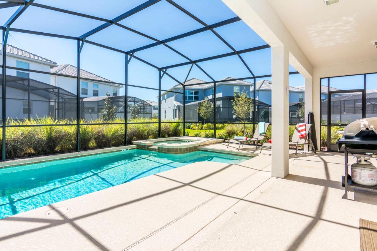 Enchanting Decor Home With Private Pool At Storey Lake Resort Sl4714 Kissimmee Buitenkant foto