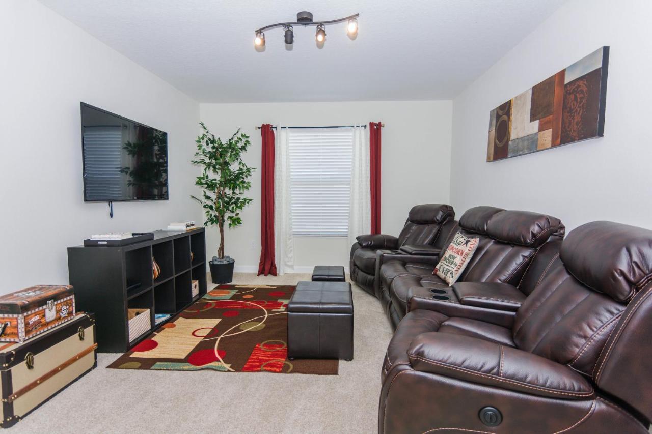 Enchanting Decor Home With Private Pool At Storey Lake Resort Sl4714 Kissimmee Buitenkant foto